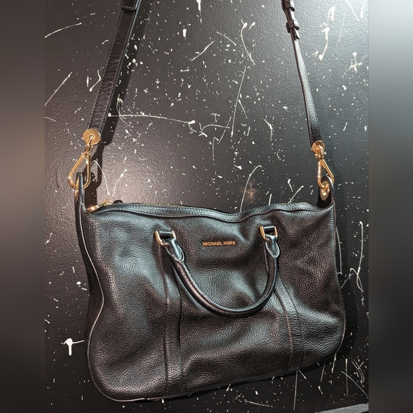 MICHAEL Kors Raven Large Satchel - Picture 7 of 8